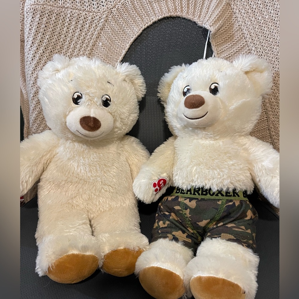 Two build-a-bears, one pair of BAB brand boxers. No damage or real use